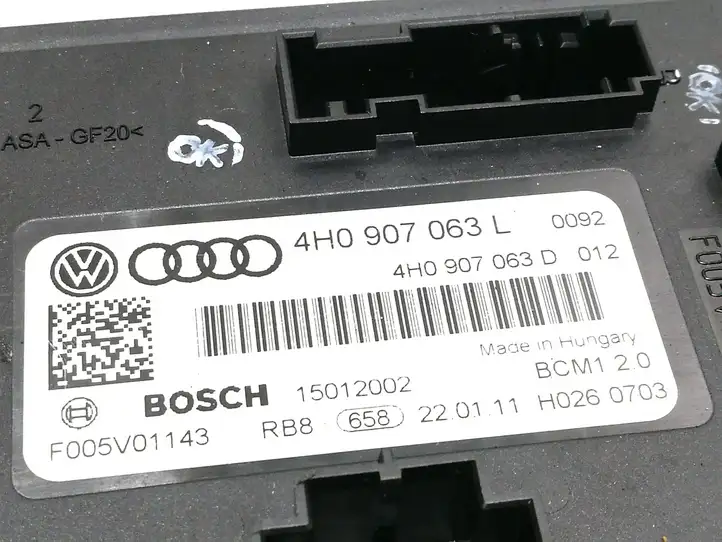 Audi A8 S8 D4 4H (2010 - 2014) 4H0907063L Модуль комфорта — фото 2