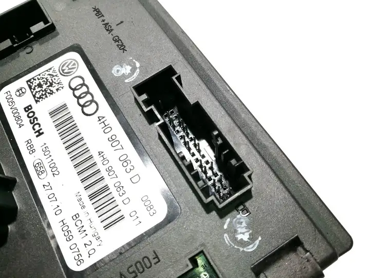 Audi A8 S8 D4 4H (2010 - 2014) 4H0907063D Модуль комфорта — фото 8