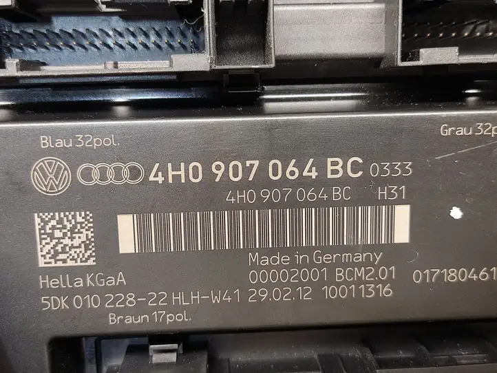 Audi A6 C7 (2011 - 2014) 4H0907064BC Модуль комфорта — фото 2