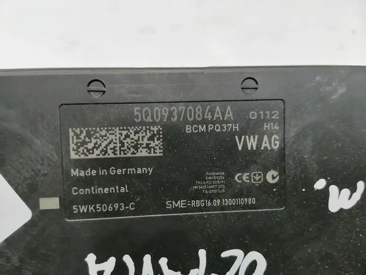 Skoda Octavia Mk3 (5E) (2013 - 2019) 5Q0937084AA Модуль комфорта — фото 3