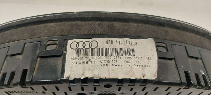 Audi A3/S3 8P (2003 - 2005)  8P0920981A Спидометр (приборный щиток)