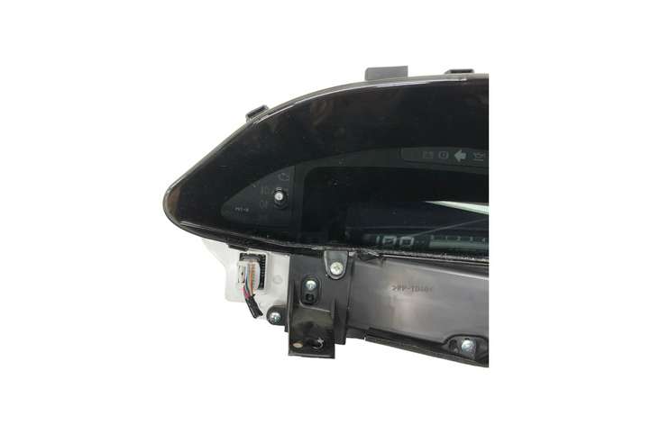 Toyota Yaris (2005 - 2009)  838000D690D Спидометр (приборный щиток)