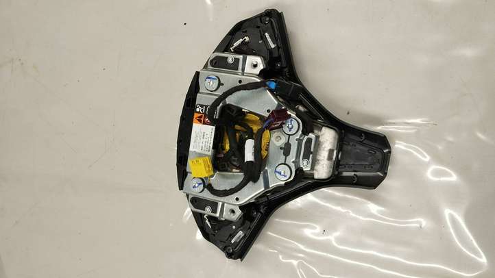 Tesla Model S (2016 - 2021)  103677400d Руль