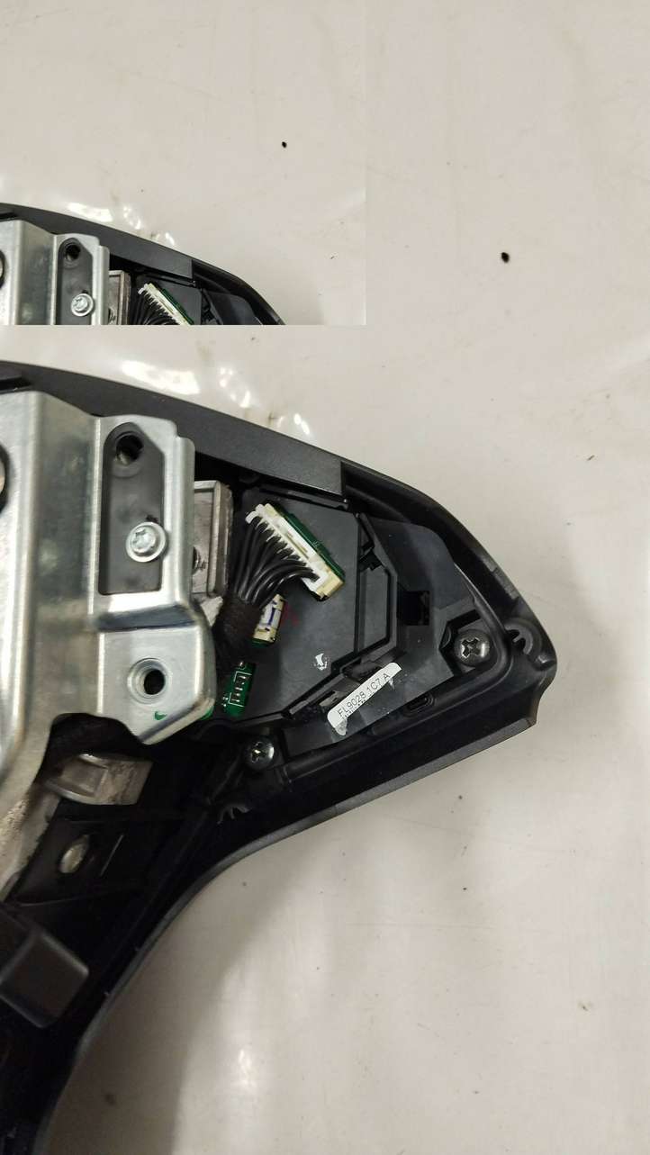 Tesla Model S (2016 - 2021)  103677400d Руль