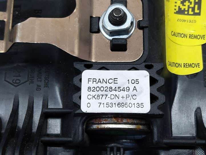 Renault Laguna (2005 - 2007)  8200284549A Подушка безопастности руля