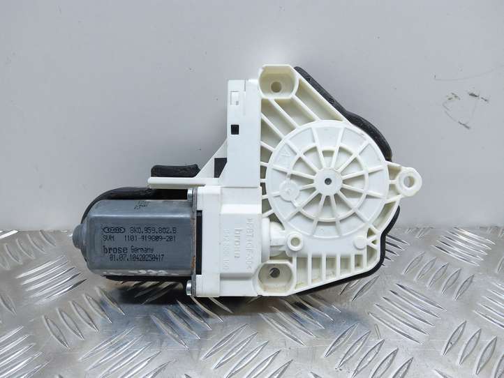 Audi A8 (2010 - 2014)  8K0959802B Механизм подъема окон задней двери