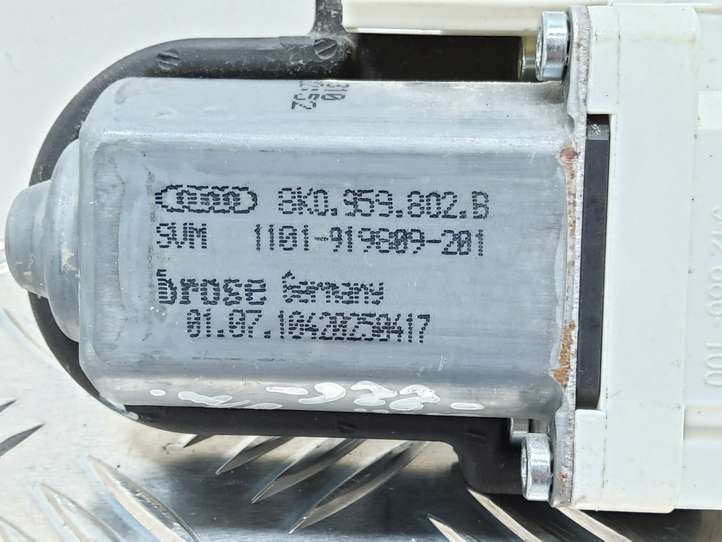 Audi A8 (2010 - 2014)  8K0959802B Механизм подъема окон задней двери