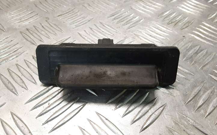 Renault Espace -  Grand espace IV (2004 - 2014)  8200002001 Ручка задней крышки