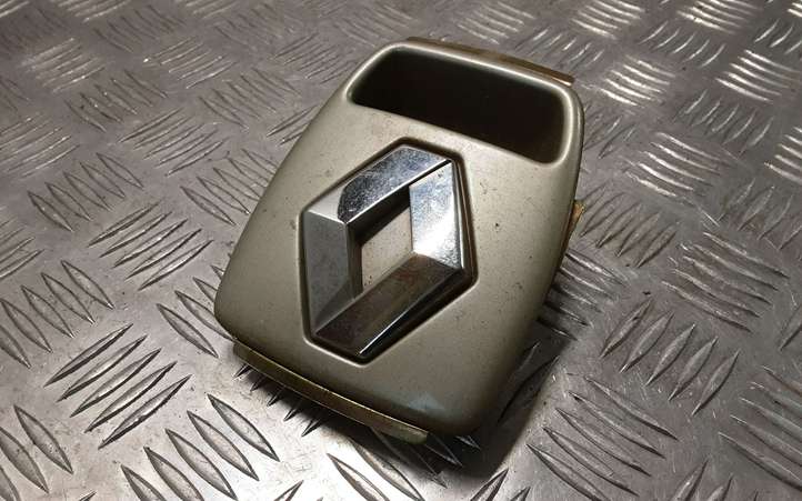 Renault Laguna (2001 - 2005)  8200000901 Ручка задней крышки