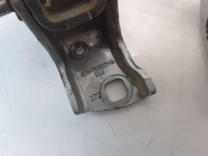 Ford Maverick (2004 - 2007)  4L8A7826801AA  Комплект петель задней двери