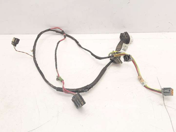 Ford Maverick (2004 - 2007)  7L8T14632 Проводка задних дверей