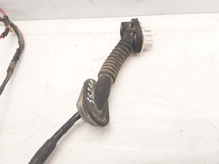 Ford Maverick (2004 - 2007)  7L8T14632 Проводка задних дверей