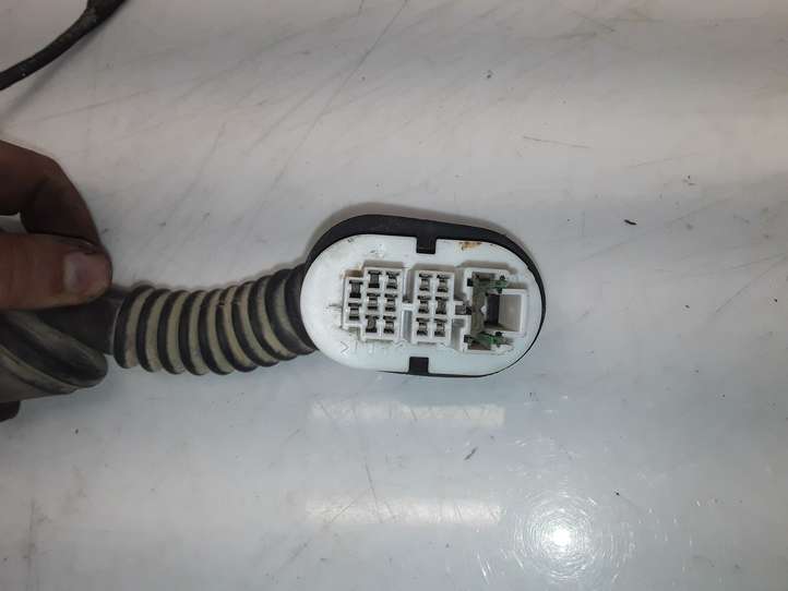 Ford Maverick (2004 - 2007)  7L8T14632 Проводка задних дверей