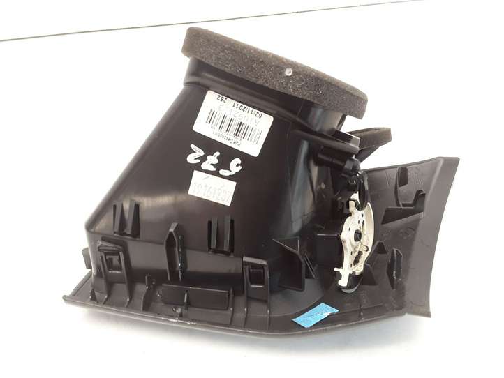 Citroen C3 (2009 - 2013)  968575017D Боковая воздушный дефлектор