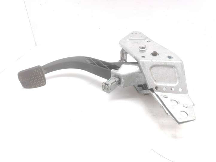 Opel Astra (2004 - 2009)  28870 Педаль сцепления