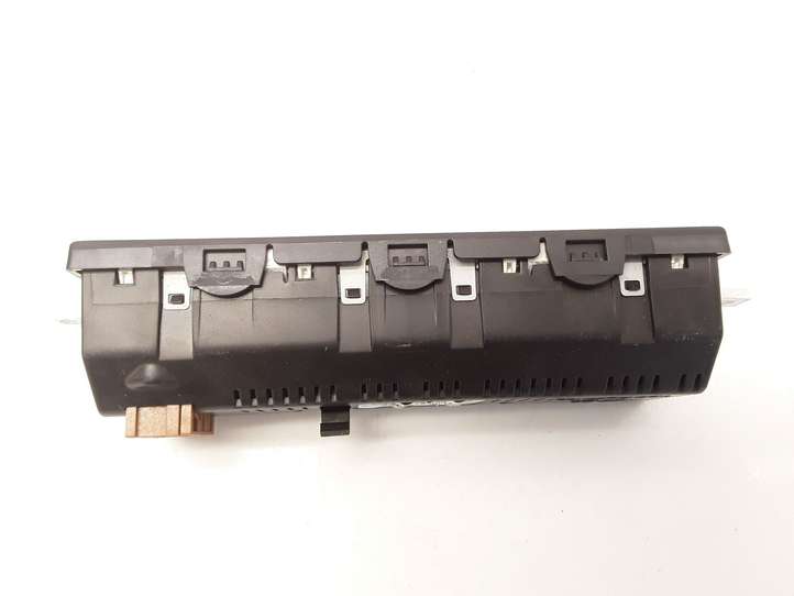 Citroen C3 (2009 - 2013)  96771584XT Экран/ дисплей / маленький экран