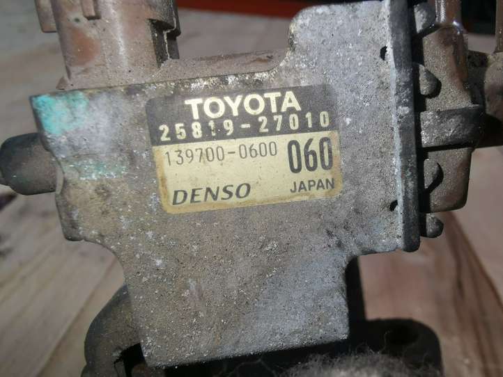 Toyota Avensis T220 (2000 - 2003)  2580027010 Клапан EGR