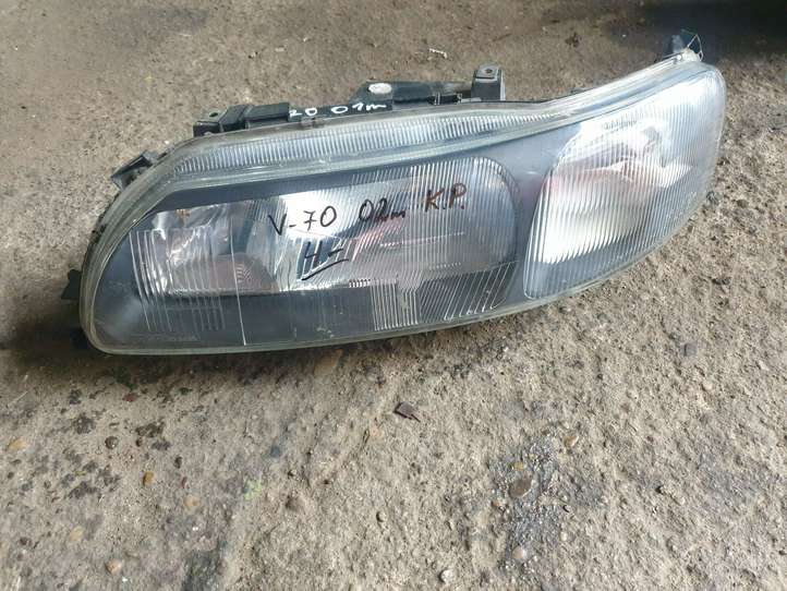 Volvo V70 (2000 - 2004)   Передняя фара