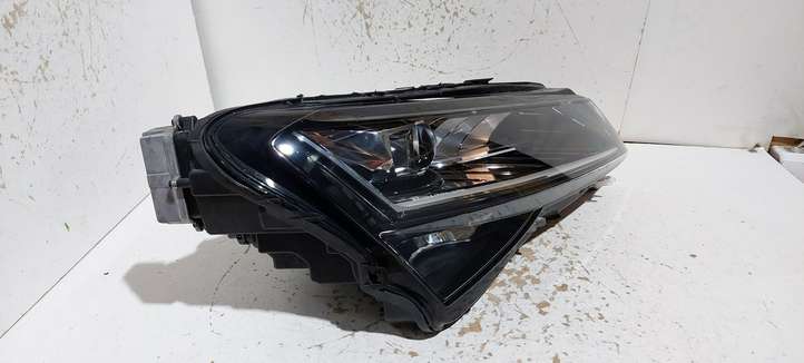 Skoda Superb B8 (3V) (2015 - 2023)  3V1941016D Передняя фара