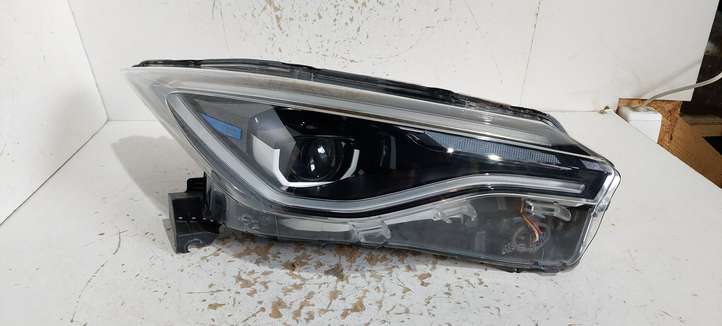Renault ZOE (2012 - )  260102384R Передняя фара
