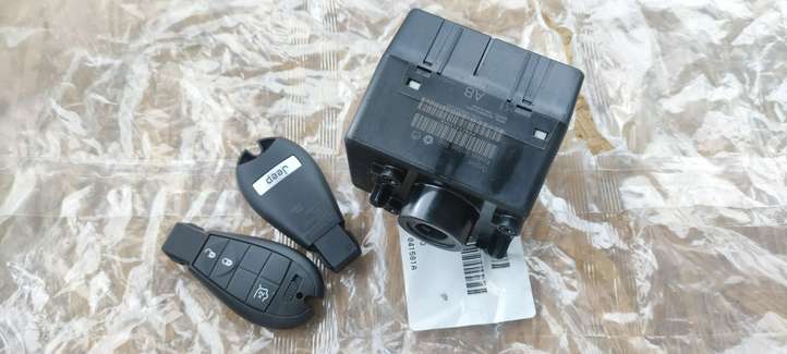 Jeep Grand Cherokee (2010 - 2021)  P68249602AC Ключ / карточка зажигания