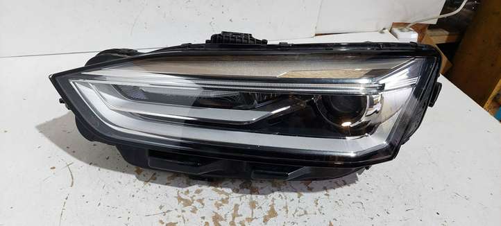 Audi A5 (2016 - )  8W6941005C Передняя фара
