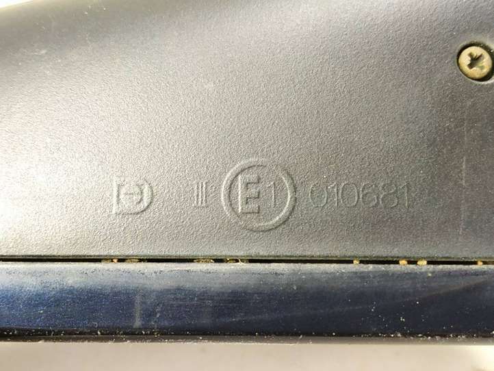 Audi A4 (2000 - 2006)  E1010681 Зеркало боковое с электрическим приводом