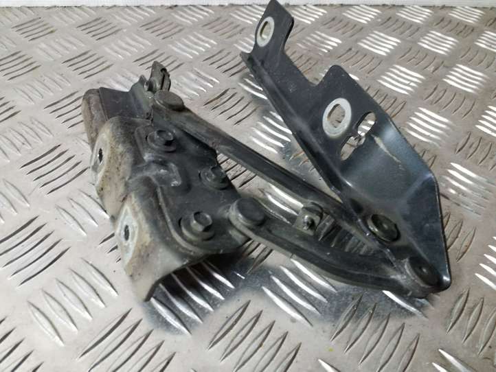 Opel Astra (2012 - 2015)  20879203 Петля (петли) капота