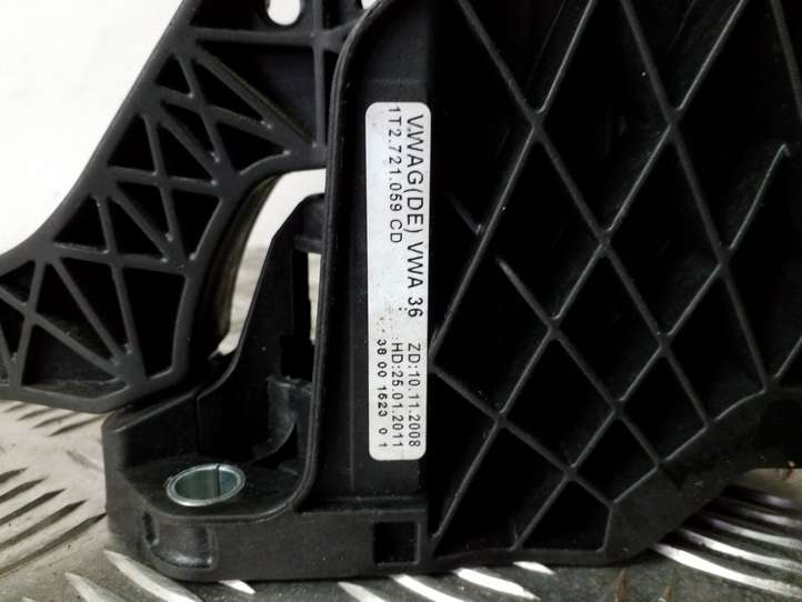 Volkswagen Touran II (2010 - 2016)  1T2721059CD Педаль сцепления