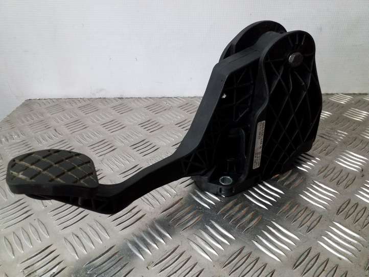 Volkswagen Touran II (2010 - 2016)  1T2721059CD Педаль сцепления