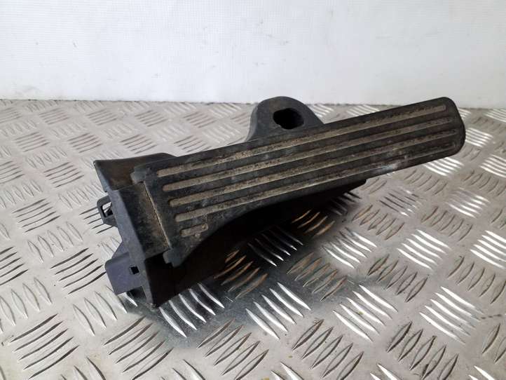 Volkswagen Touran II (2010 - 2016)  65104100 Педаль акселератора