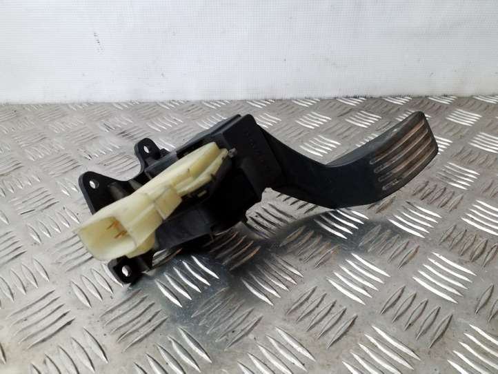 Ford Focus (1998 - 2004)  2M519F836AE Педаль акселератора