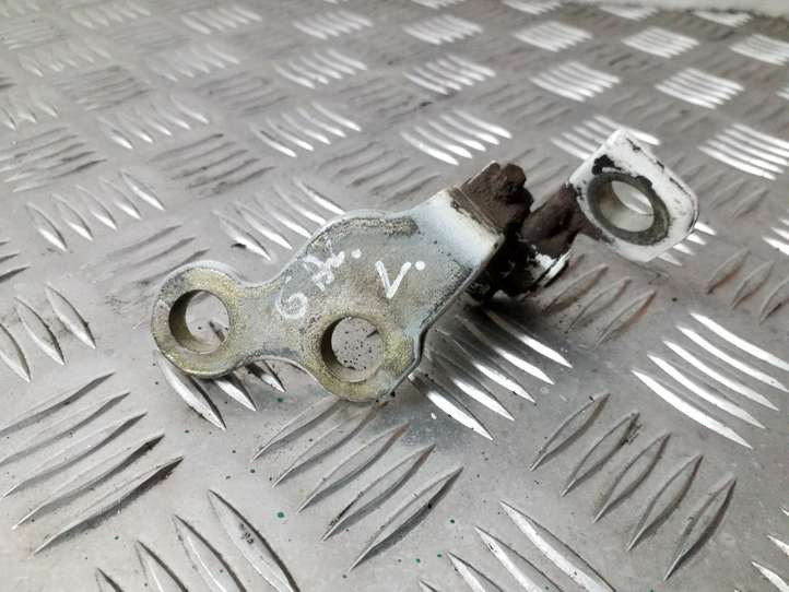 Ford Focus (1998 - 2004)  XS4AA26801BB Нижняя петля задней двери