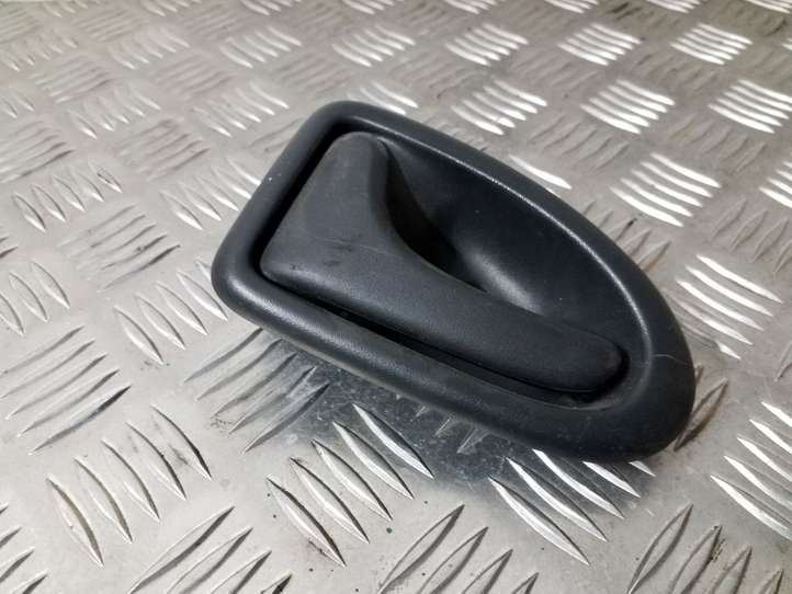 Opel Vivaro (2001 - 2006)  8200028994 Внутренняя ручка