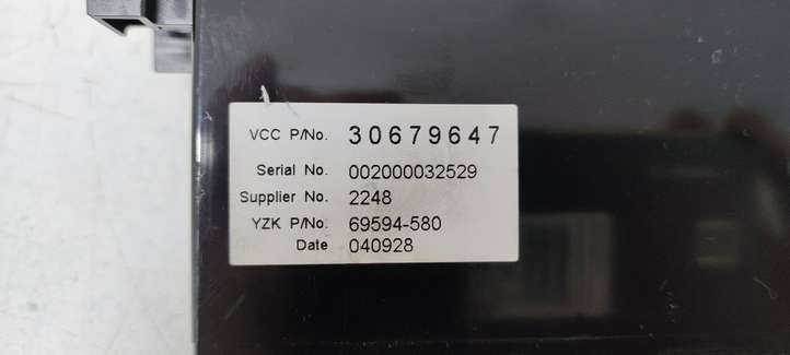 Volvo V50 (2004 - 2008)  30679647 Экран/ дисплей / маленький экран