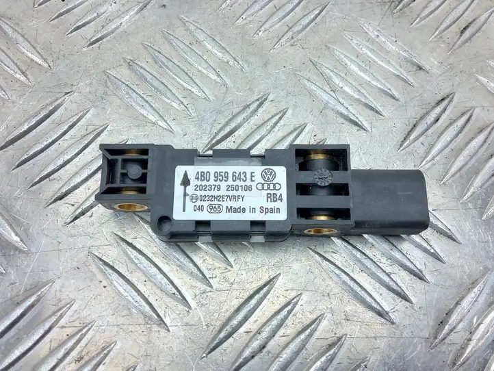 Volkswagen Touareg I (2002 - 2010) 4B0959643E Датчик удара SRS — фото 1