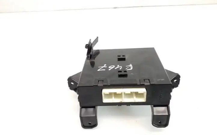 Subaru Outback (2009 - 2014)  72343AJ090 Mодуль kомфортa