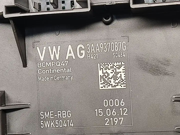 Volkswagen PASSAT B7 (2011 - 2014) 3AA937087G Модуль комфорта — фото 2