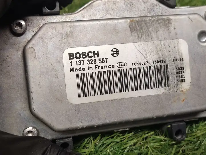 Ford Focus (2011 - 2015) 1137328567 Блок управления вентилятором — фото 2
