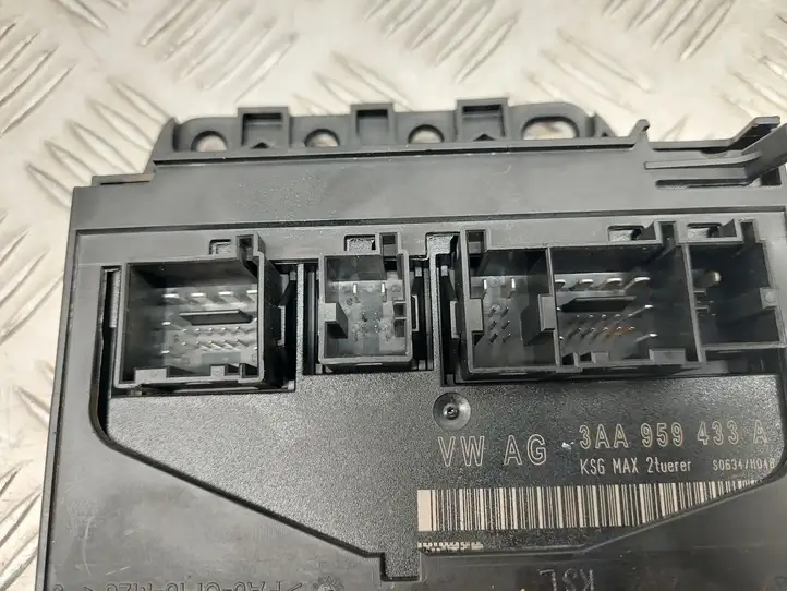 Volkswagen PASSAT CC (2012 - 2017) 3AA959433A Модуль комфорта — фото 2