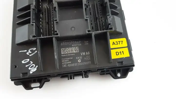 Volkswagen Polo (2009 - 2015)  6R0937086P Mодуль kомфортa