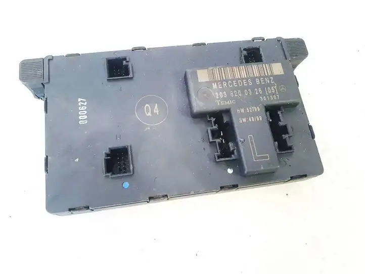 Mercedes-Benz C W203 (2000 - 2007)  2038200326 Блок управления дверью