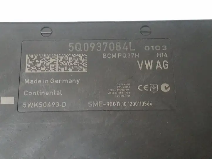 Volkswagen Golf VII (2013 - 2019) 5Q0937084L Модуль комфорта — фото 4