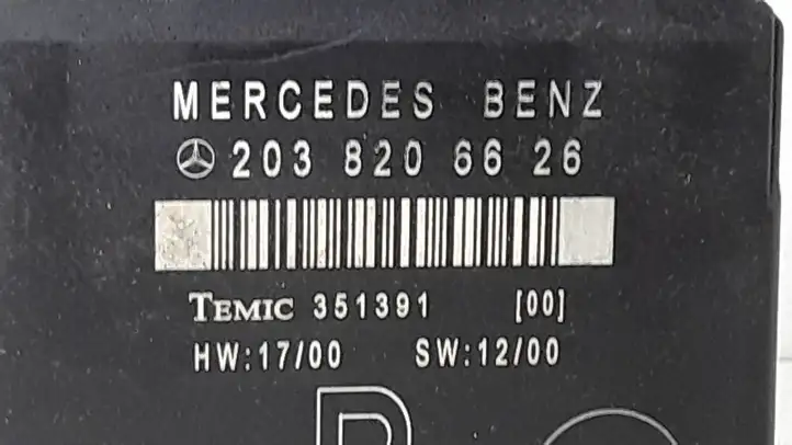 Mercedes-Benz C W203 (2000 - 2007) 2038206626 Блок управления дверью — фото 2