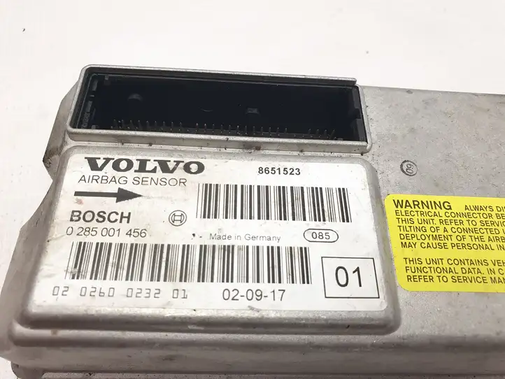 Volvo V70 (2000 - 2004) 0285001456 Блок управления пневмоподвеской — фото 2