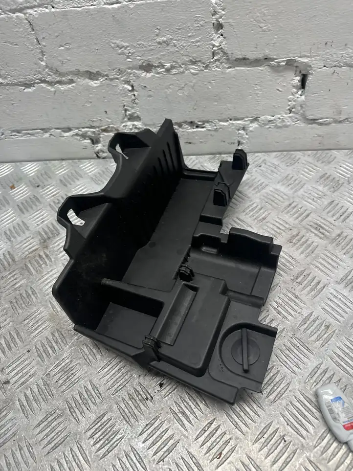 BMW 3 F30 F35 F31 (2012 - 2018) 7269919 Прочие детали салона — фото 1