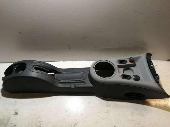 Citroen C3 (2002 - 2009)  9637999577 Центральная консоль