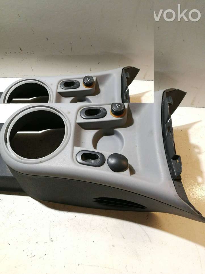 Citroen C3 (2002 - 2009)  9637999577 Центральная консоль