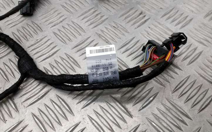 Audi Q5 (2008 - 2012)  8R0971688B Проводка задних дверей