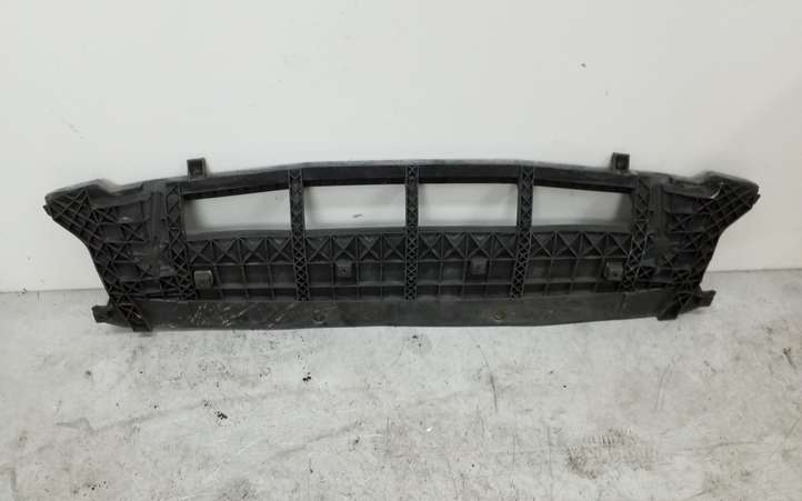 Audi Q5 (2008 - 2012)  8R0807233A Защита дна бампера